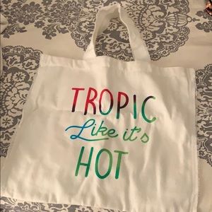 Tropic like it’s hot bag NWT